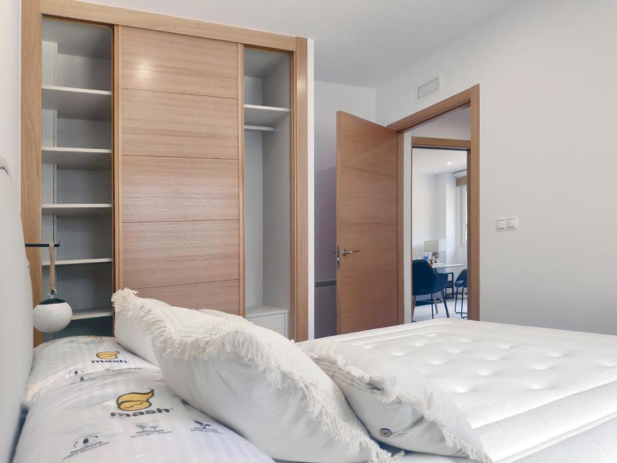 Apartamentos Rey By Como En Casa Сантяго де Компостела Екстериор снимка