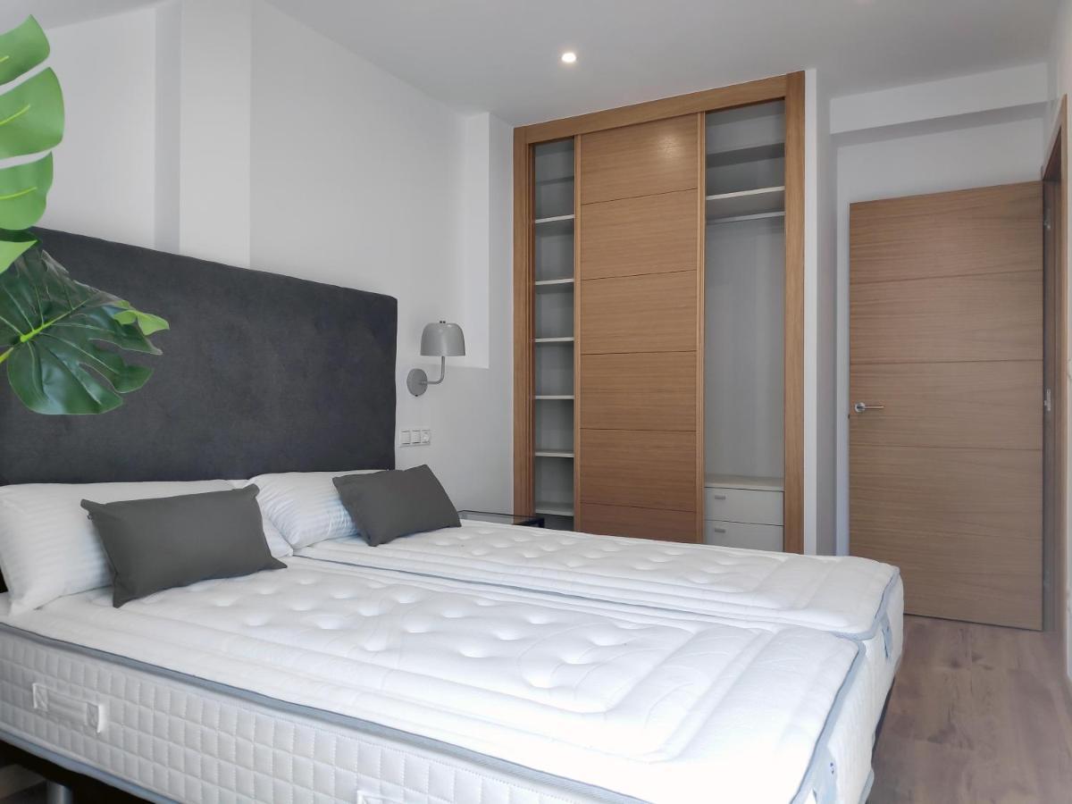 Apartamentos Rey By Como En Casa Сантяго де Компостела Екстериор снимка