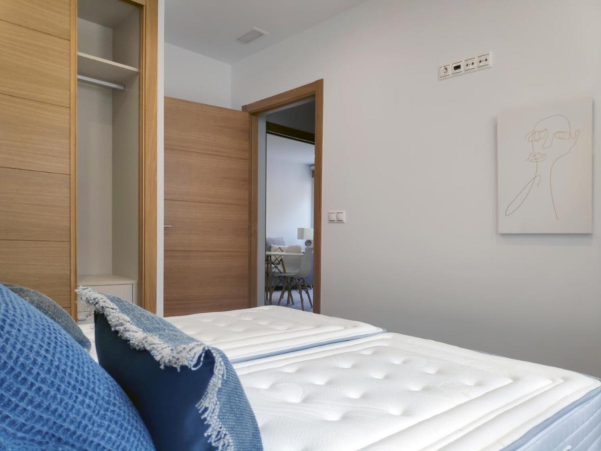 Apartamentos Rey By Como En Casa Сантяго де Компостела Екстериор снимка